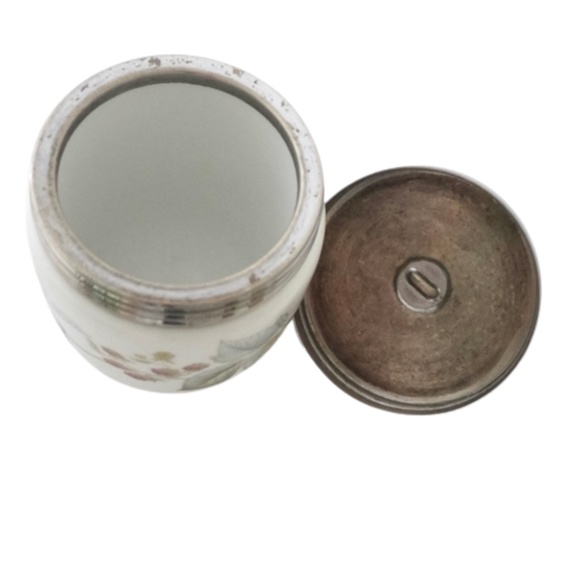 VINTAGE 1940s Royal Worcester Porcelain EGG CODDLER JAR /LAVINIA BERRIES PATTERN - Picture 3 of 3